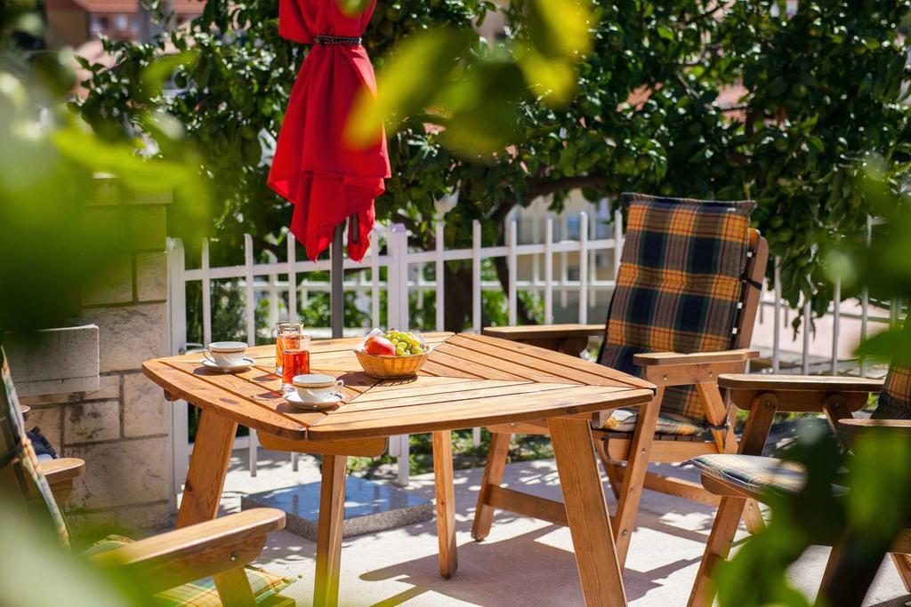 Holiday Home Luma Podgora Kamer foto